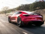 Tesla Roadster için tarih verildi! Buna araba demeyeceksiniz…