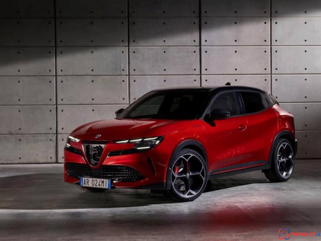 İtalyan tasarımı elektrikle buluştu! Yeni Alfa Romeo Milano tanıtıldı