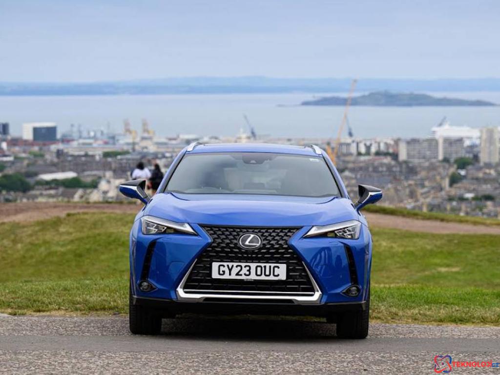 Lexus UX 300e: Premium Segmentte Yeni Bir Soluk