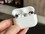 2026 Yılında Apple’dan Yeni Kameralı AirPods Modelleri Geliyor!