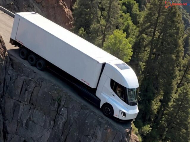 Tesla, Nevada’da Dev Bir Tesla Semi Fabrikası İnşa Ediyor!