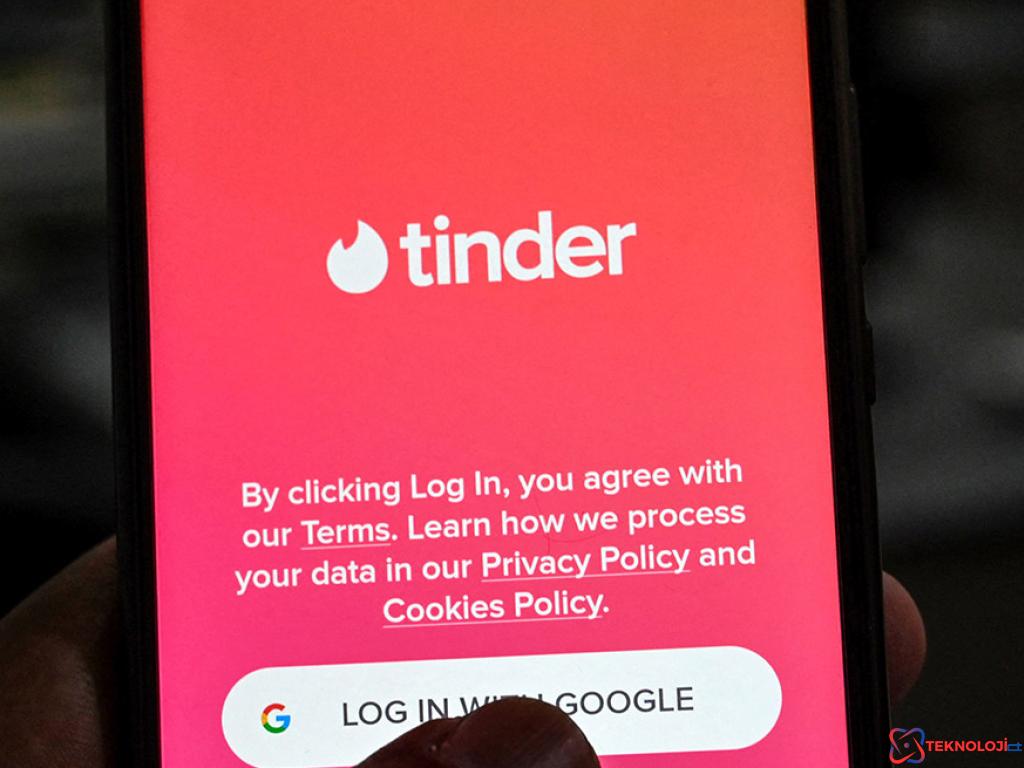 Tinder'ın Yenilikçi Yaklaşımı: Photo Selector ile Profil Fotoğrafı Seçimi Artık Daha Kolay!