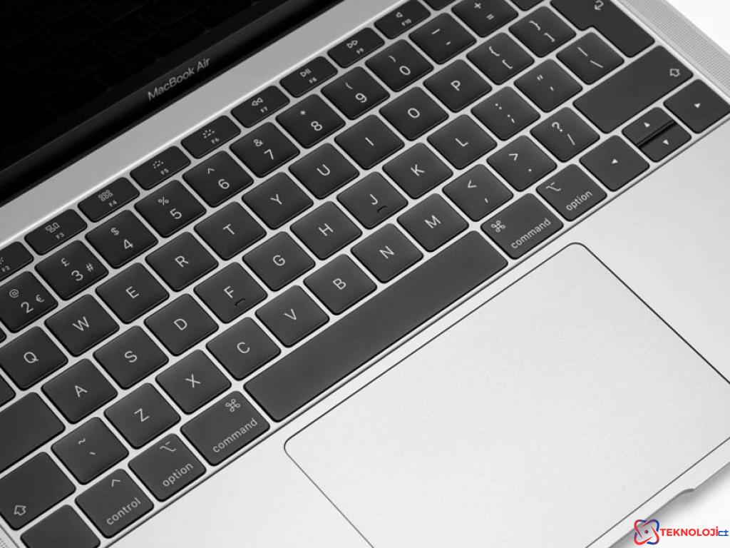 Apple, Kelebek Klavyeli MacBook Kullanıcılarına Ödeme Yapıyor!