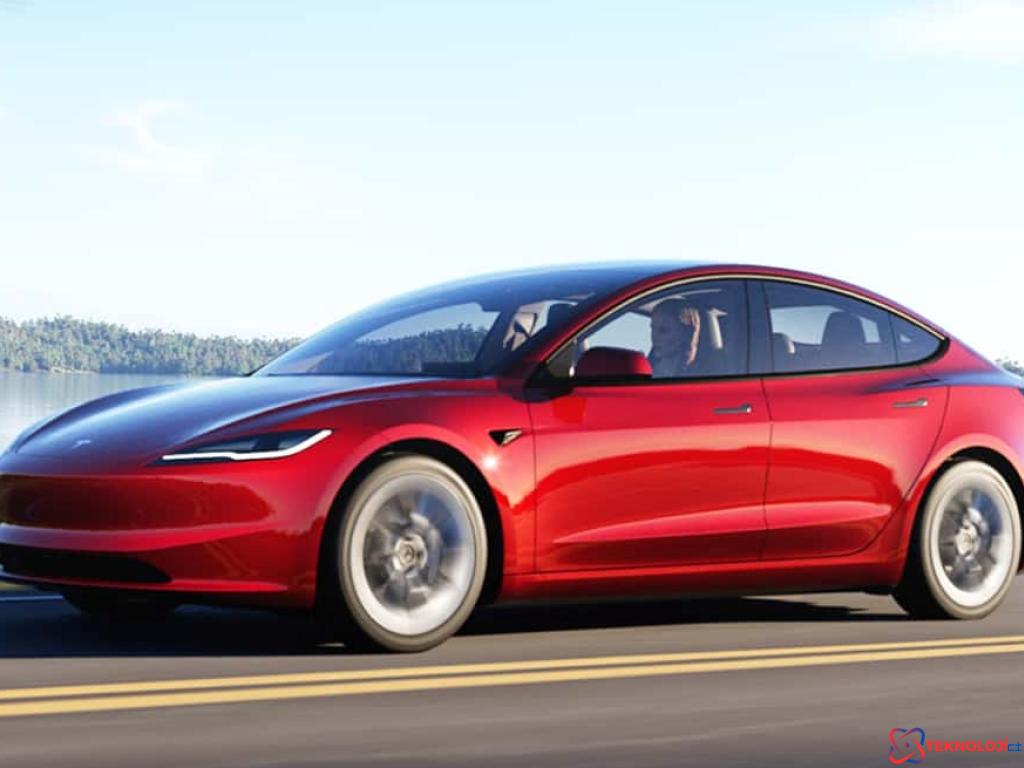 Tesla Model 3 Highland: Gerçek Yol Testinde Beklentileri Aştı!