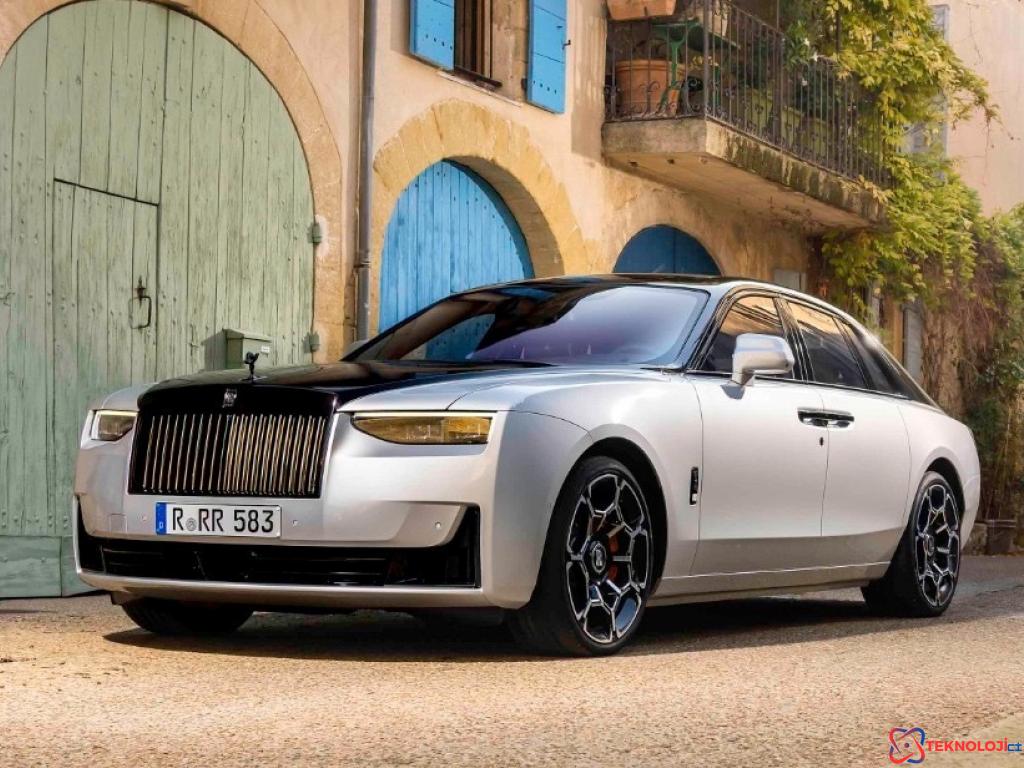 Rolls-Royce Motor Cars 2024 Yılında Yenilikçi Adımlarla Zirvede